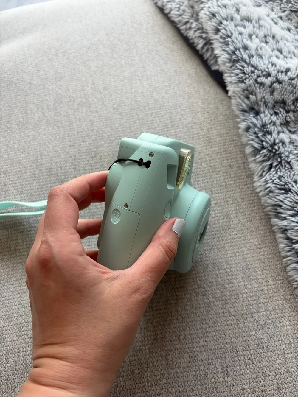 Fujifilm Instax Mini 9 Instant Camera In Ice Blue with Case